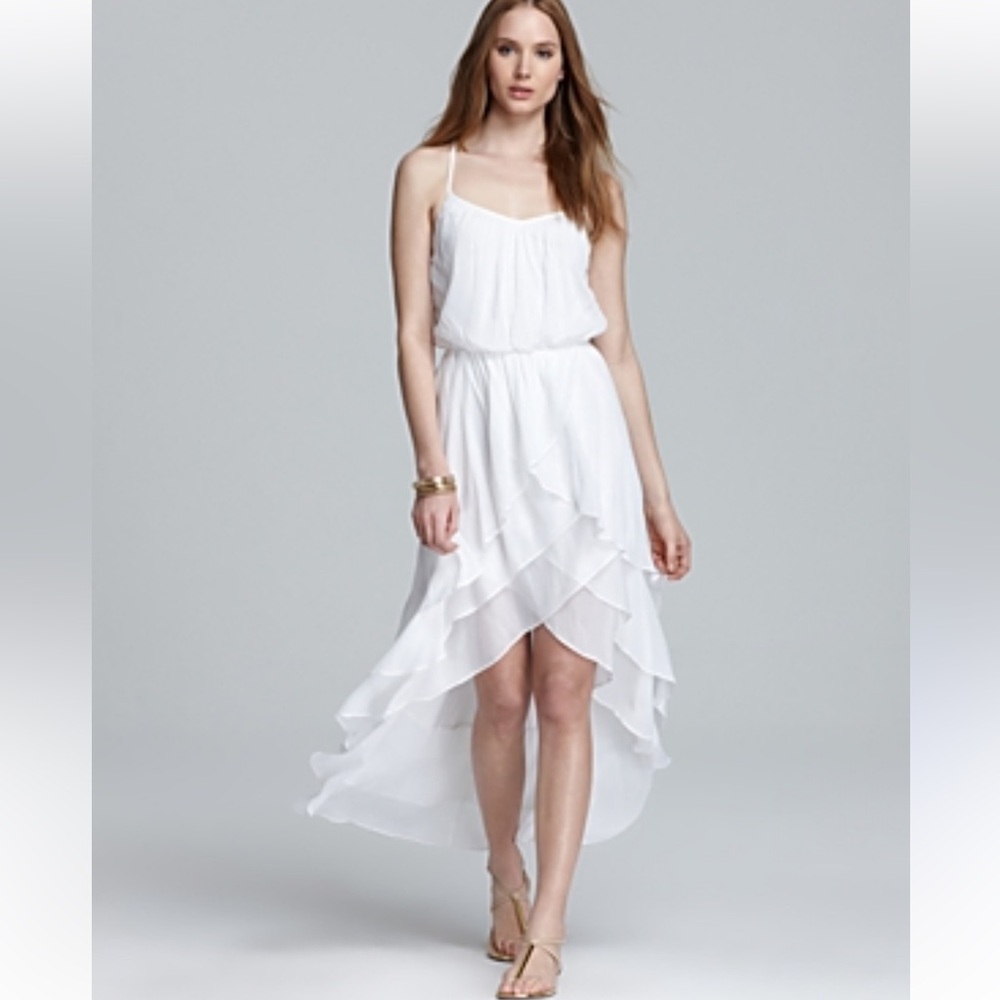 Guess white layered cross back elastic waist dress‎ Sz XS